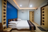 Rooms :: The Amarjeet Hotel :: Kueseong 